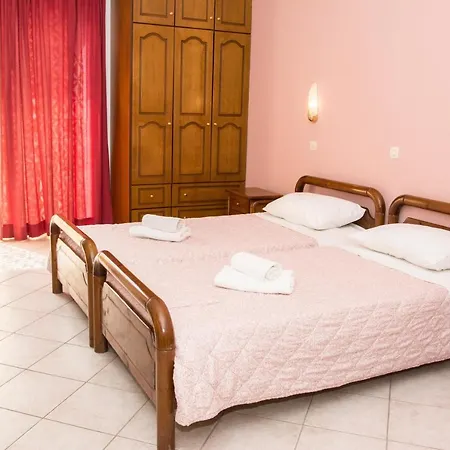 Apartament Kiones *
